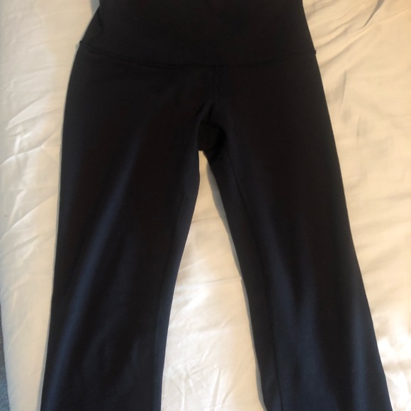 Black lulu lemon high rise leggings - Picture 4 of 4